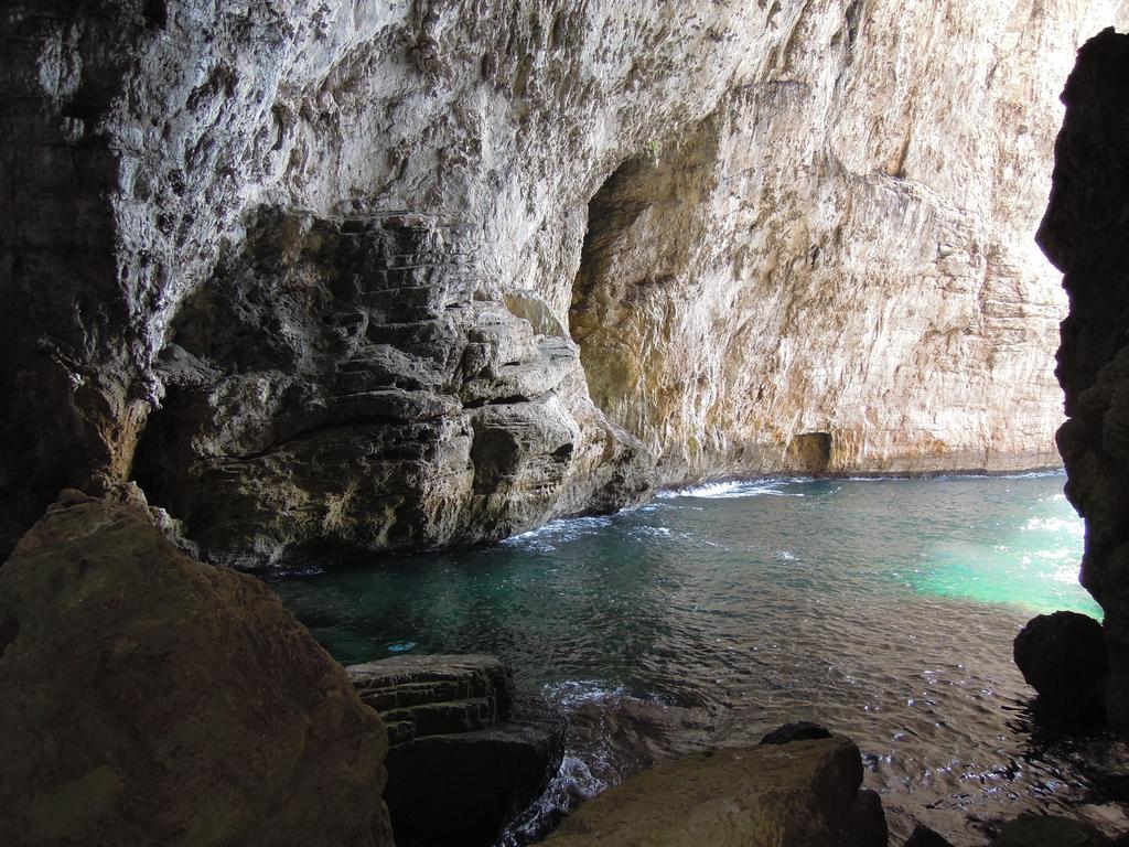 Апартаменты Cento Passi Dal Mare Гаэта Номер фото